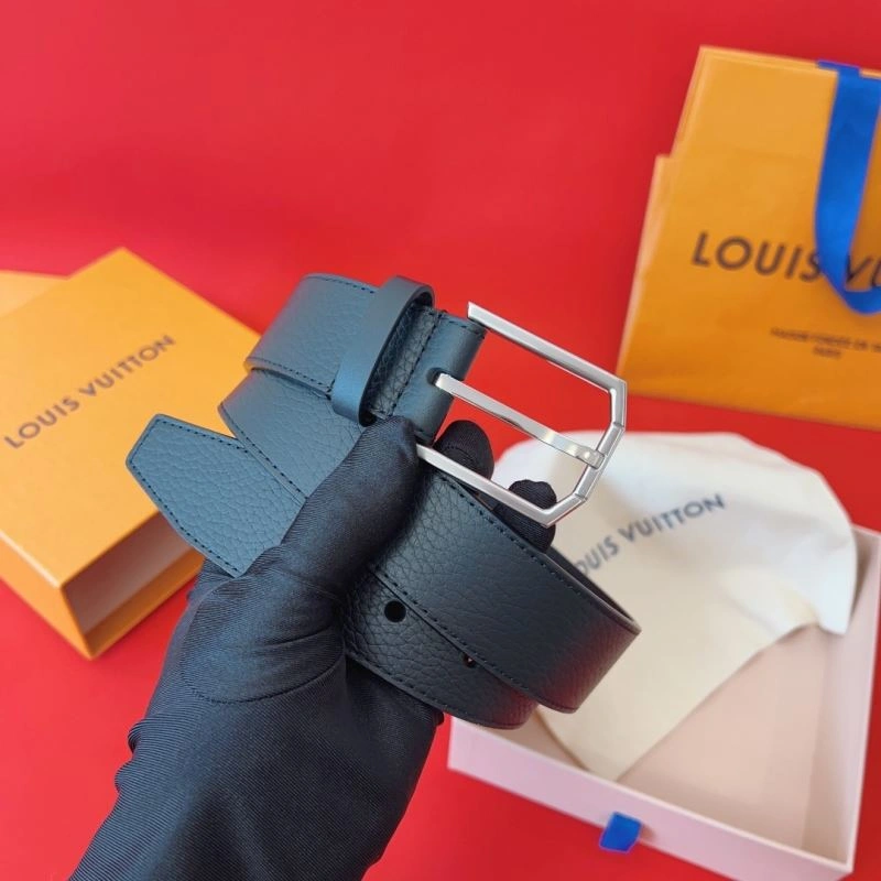 Louis Vuitton Belts Trendsetting 302192