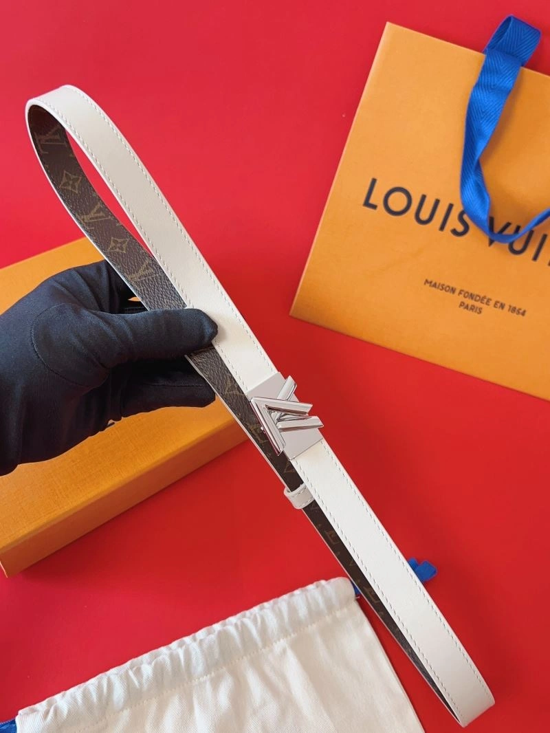 Compact Louis Vuitton Belts 302187