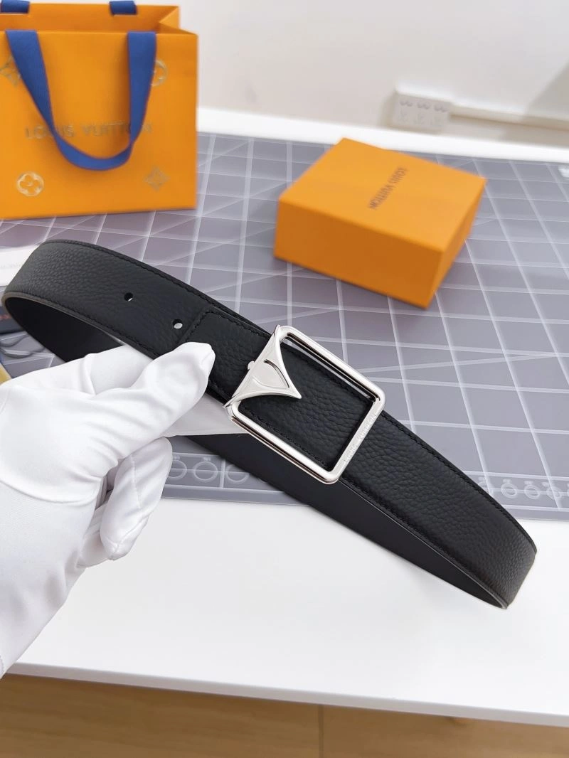 Louis Vuitton Belts Breathable 302169