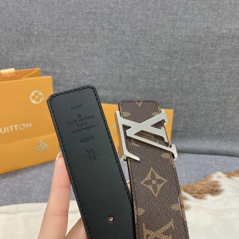 EasyMatch Louis Vuitton Belts 302108