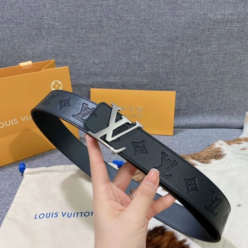 Durable Louis Vuitton Belts 302112