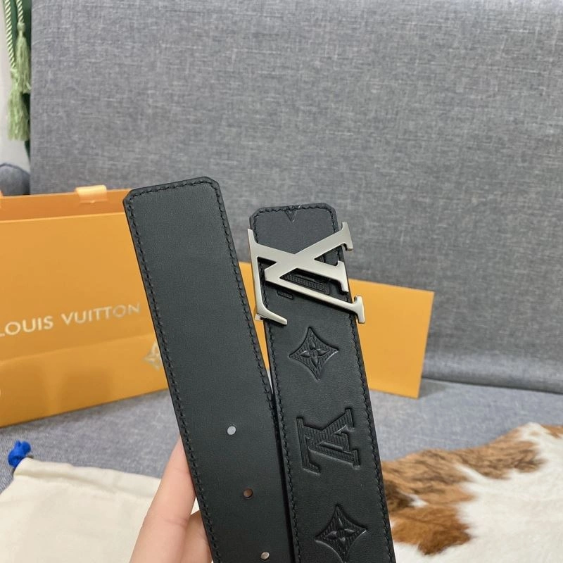 Durable Louis Vuitton Belts 302112