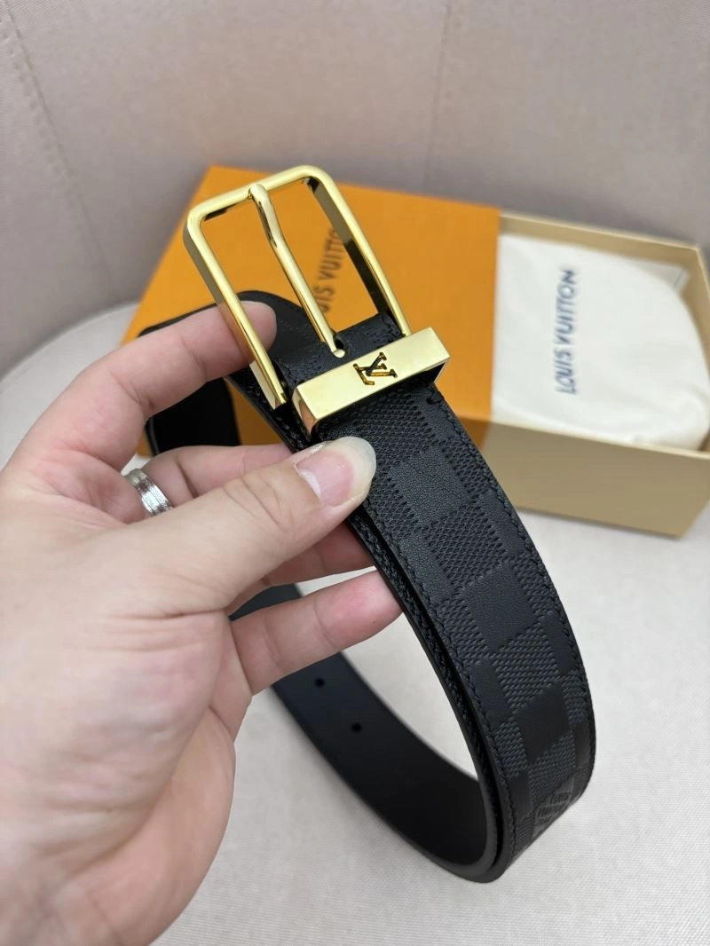 Compact Louis Vuitton Belts 302085