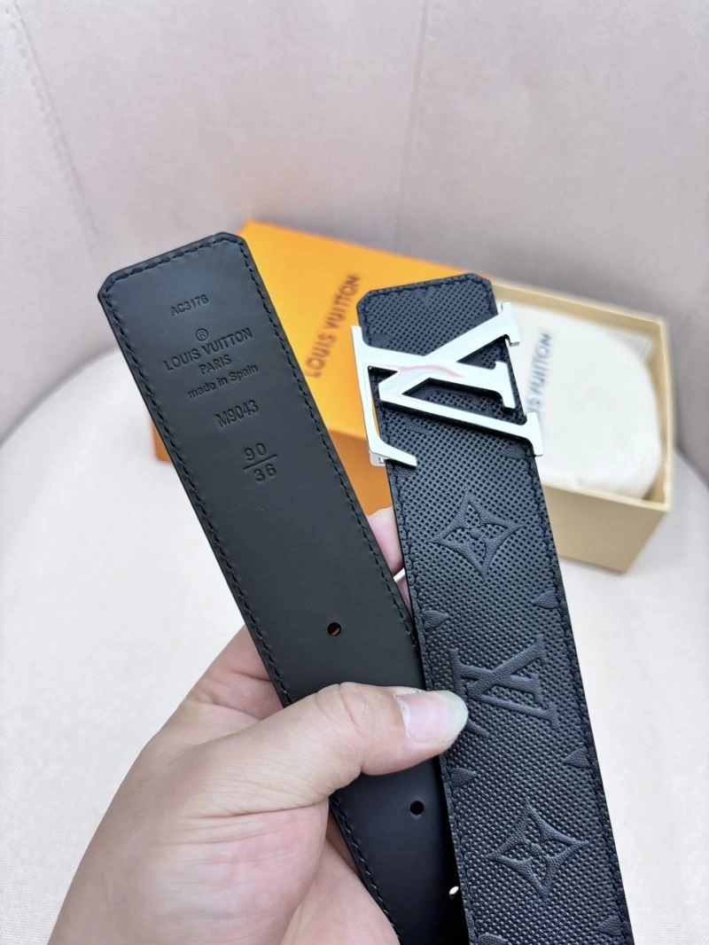 Louis Vuitton Belts Vibrant 302069