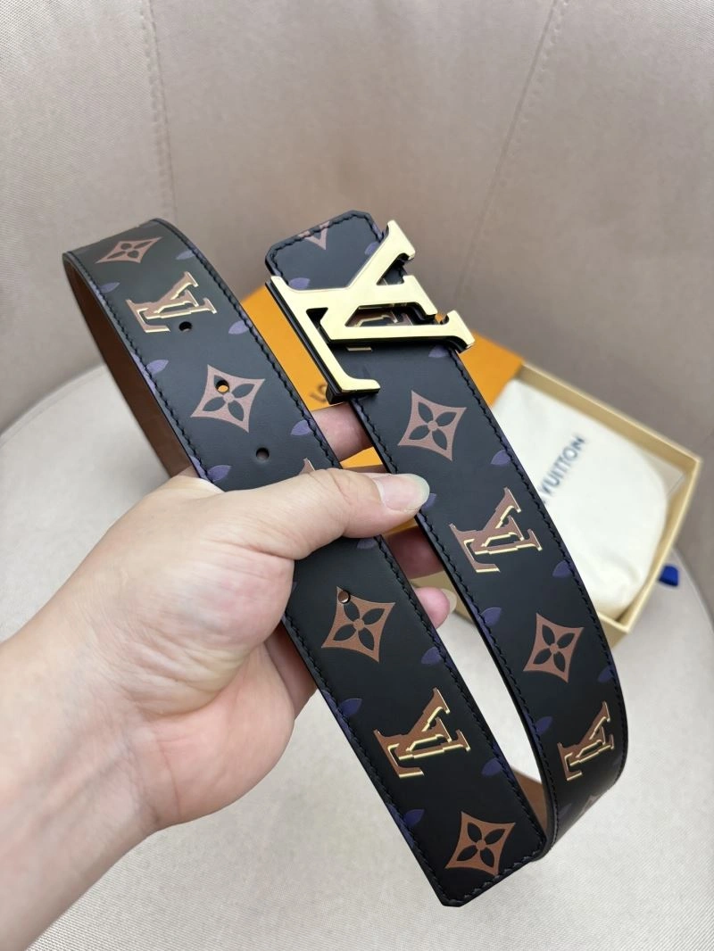 Chic Louis Vuitton Belts 302059