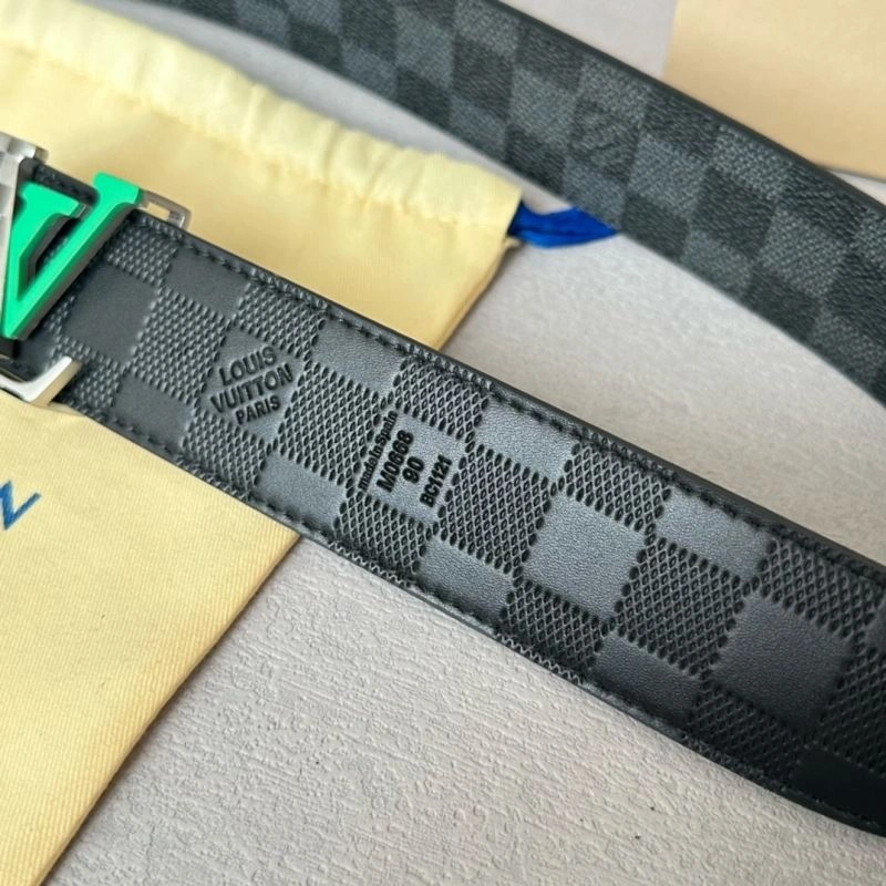Elegant Louis Vuitton Belts 302036