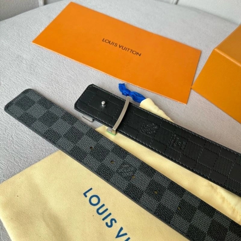 Elegant Louis Vuitton Belts 302036