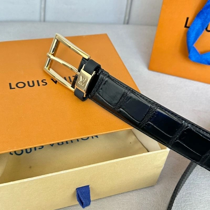 Seasonal Louis Vuitton Belts 302022