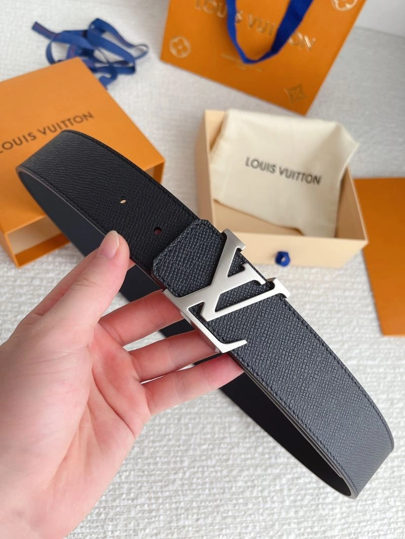 Stretchable Louis Vuitton Belts 302046
