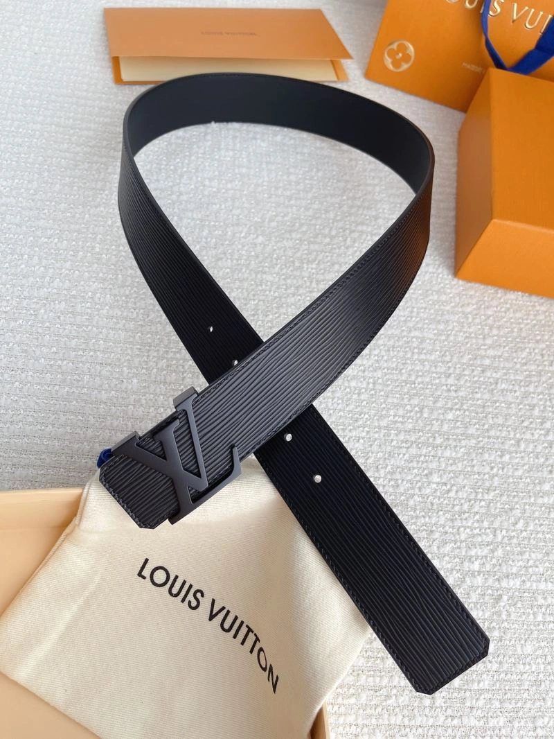 Louis Vuitton Belts Bright 302041