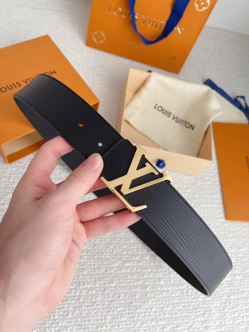 Packable Louis Vuitton Belts 302020