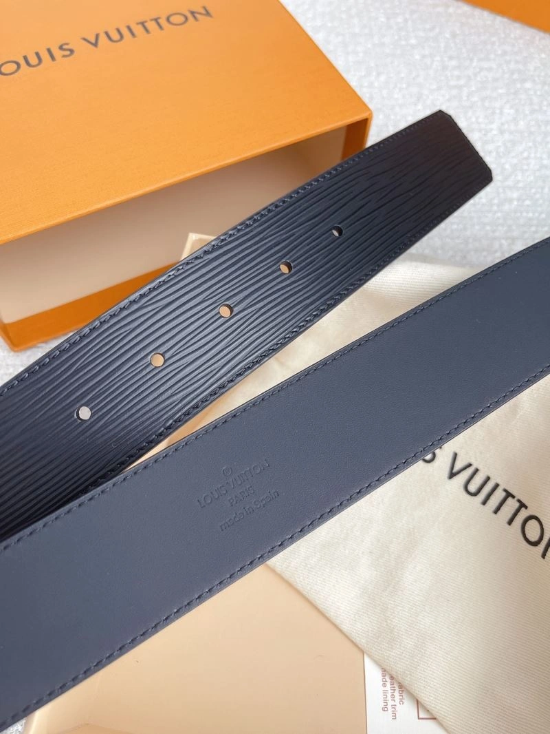 Packable Louis Vuitton Belts 302020