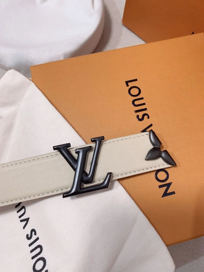 Casual Louis Vuitton Belts 302017