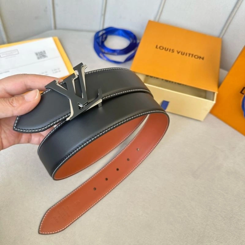 OnTrend Louis Vuitton Belts 302005