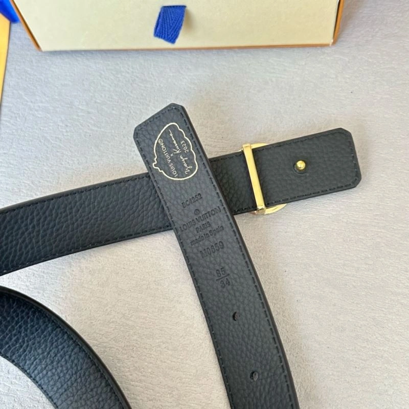 Louis Vuitton Belts Bright 302011