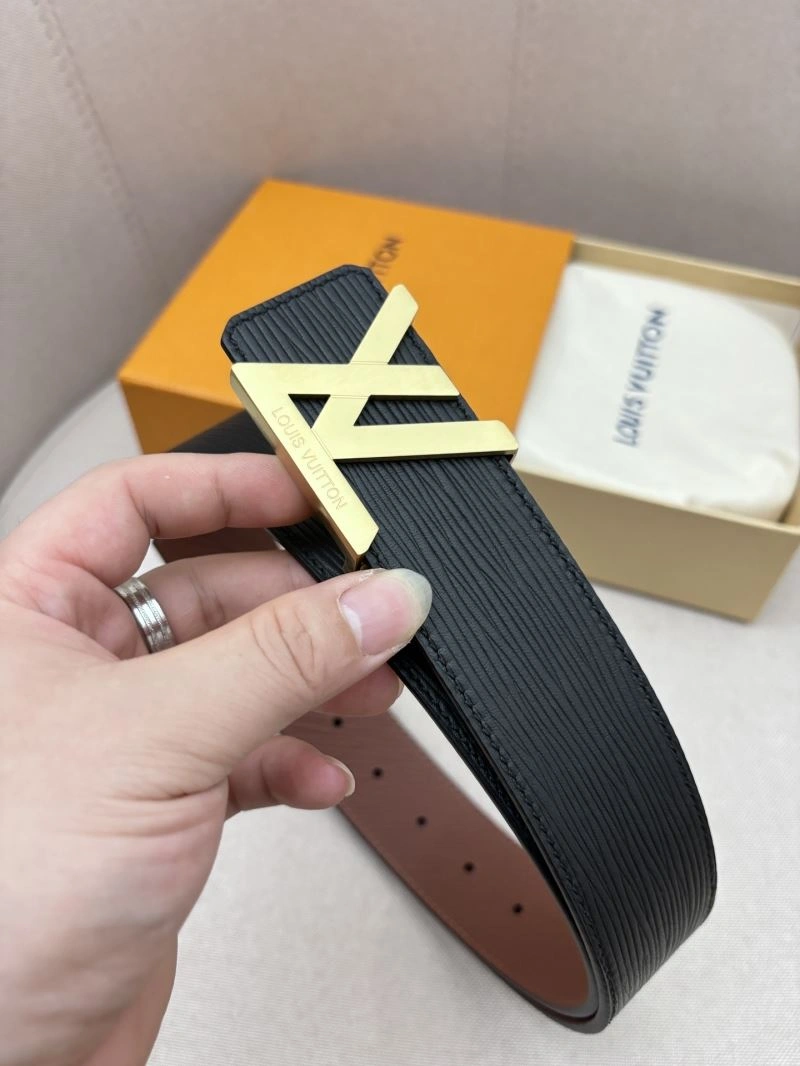 Sophisticated Louis Vuitton Belts 301970