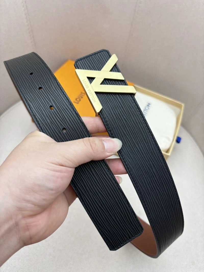 Sophisticated Louis Vuitton Belts 301970