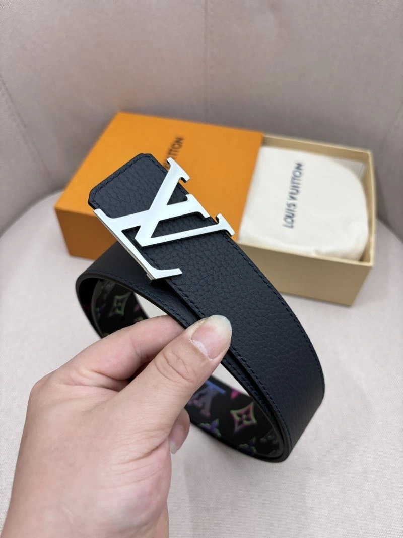 Louis Vuitton Belts UrbanChic 301946