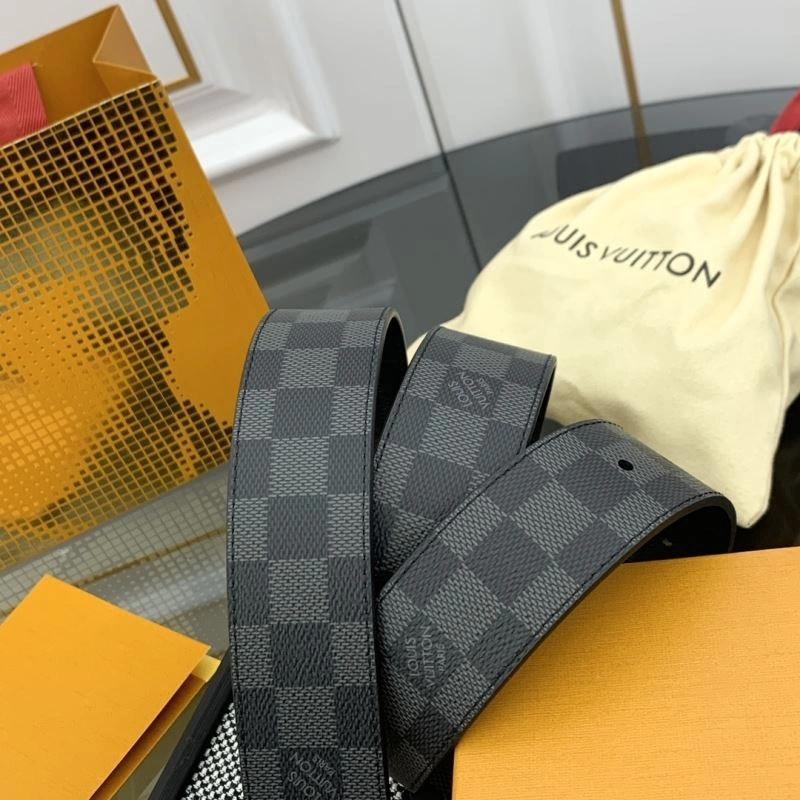 Louis Vuitton Belts Durable 301969