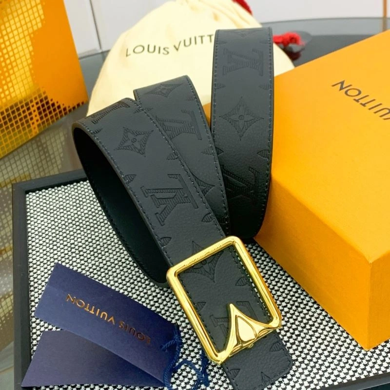 Louis Vuitton Belts Versatile 301941