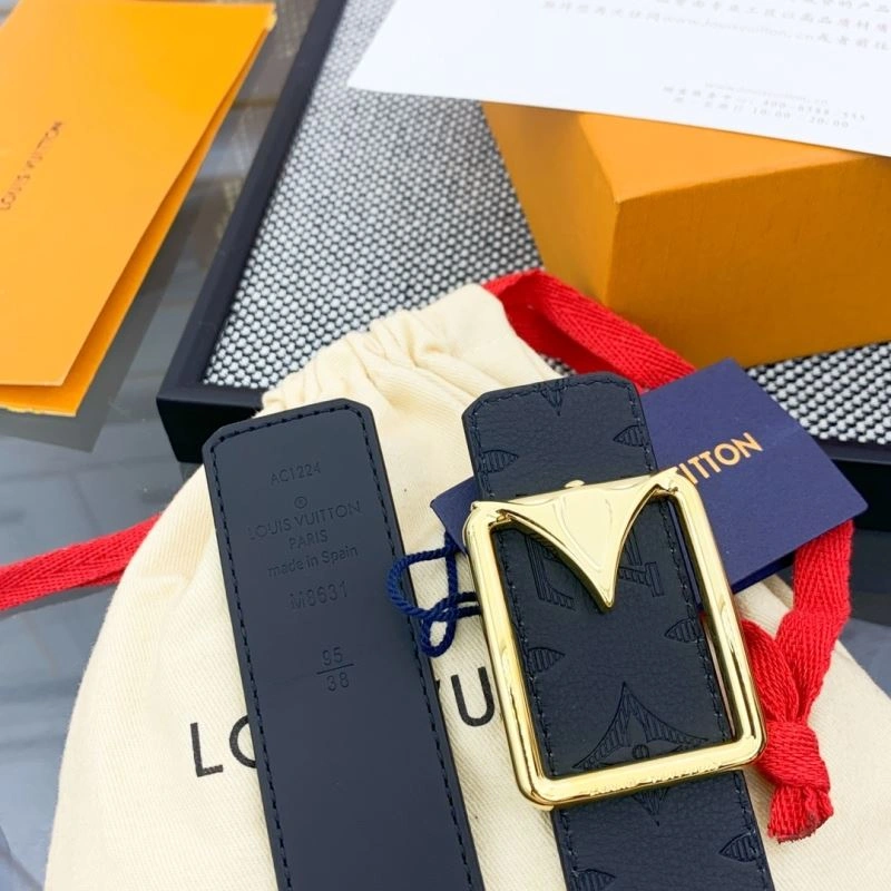 Louis Vuitton Belts Versatile 301941