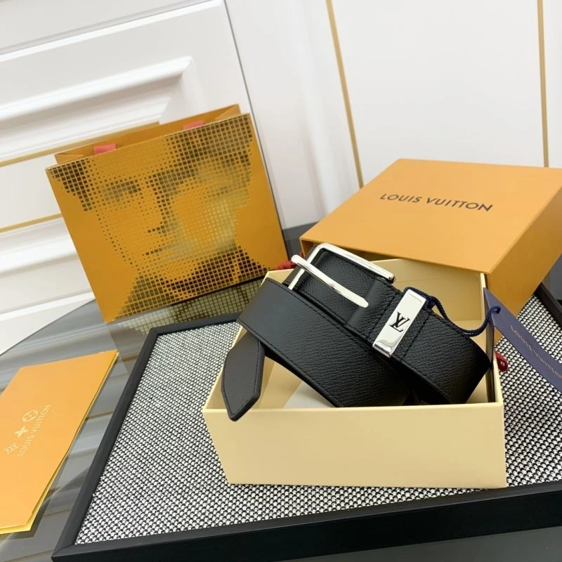 Louis Vuitton Belts ZipUp 301939