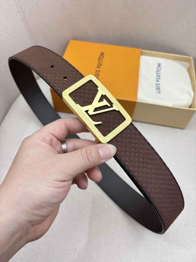 Seasonal Louis Vuitton Belts 301918
