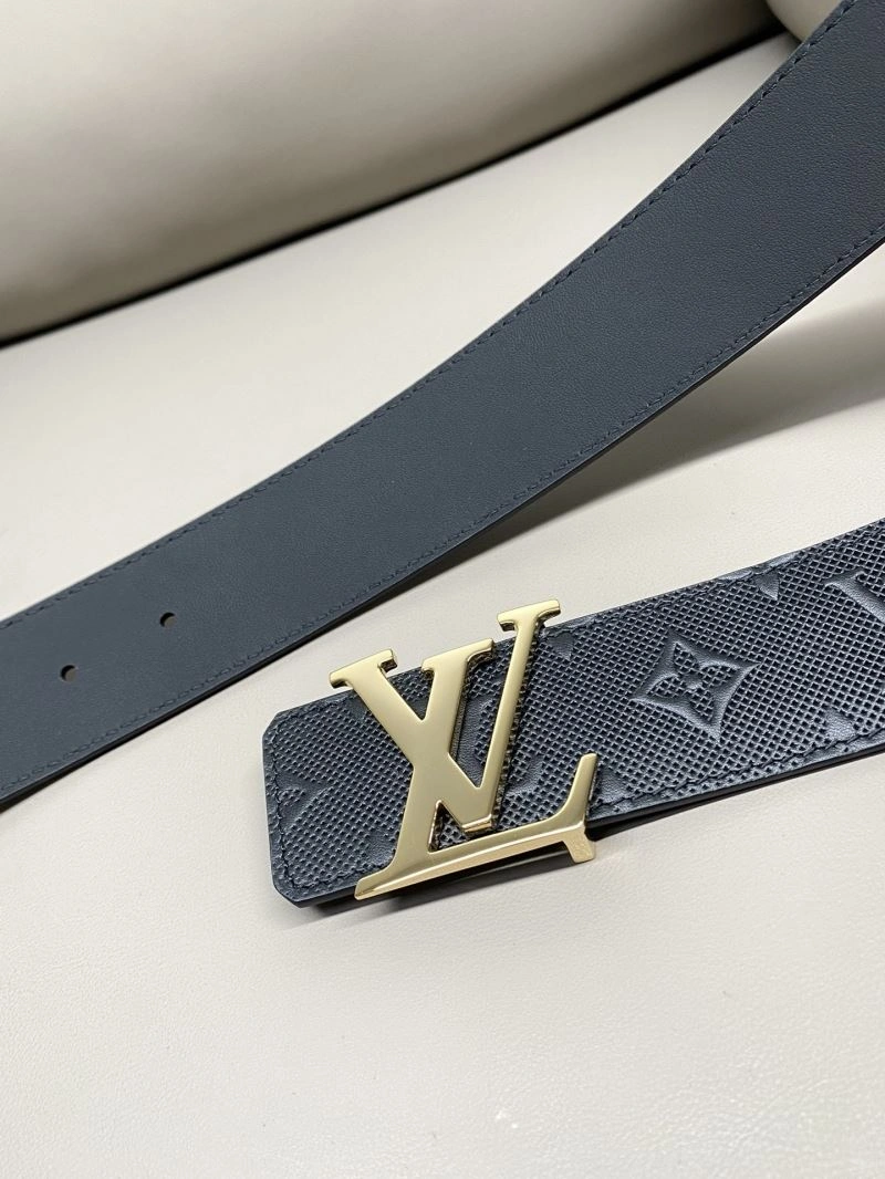 Minimalist Louis Vuitton Belts 301916