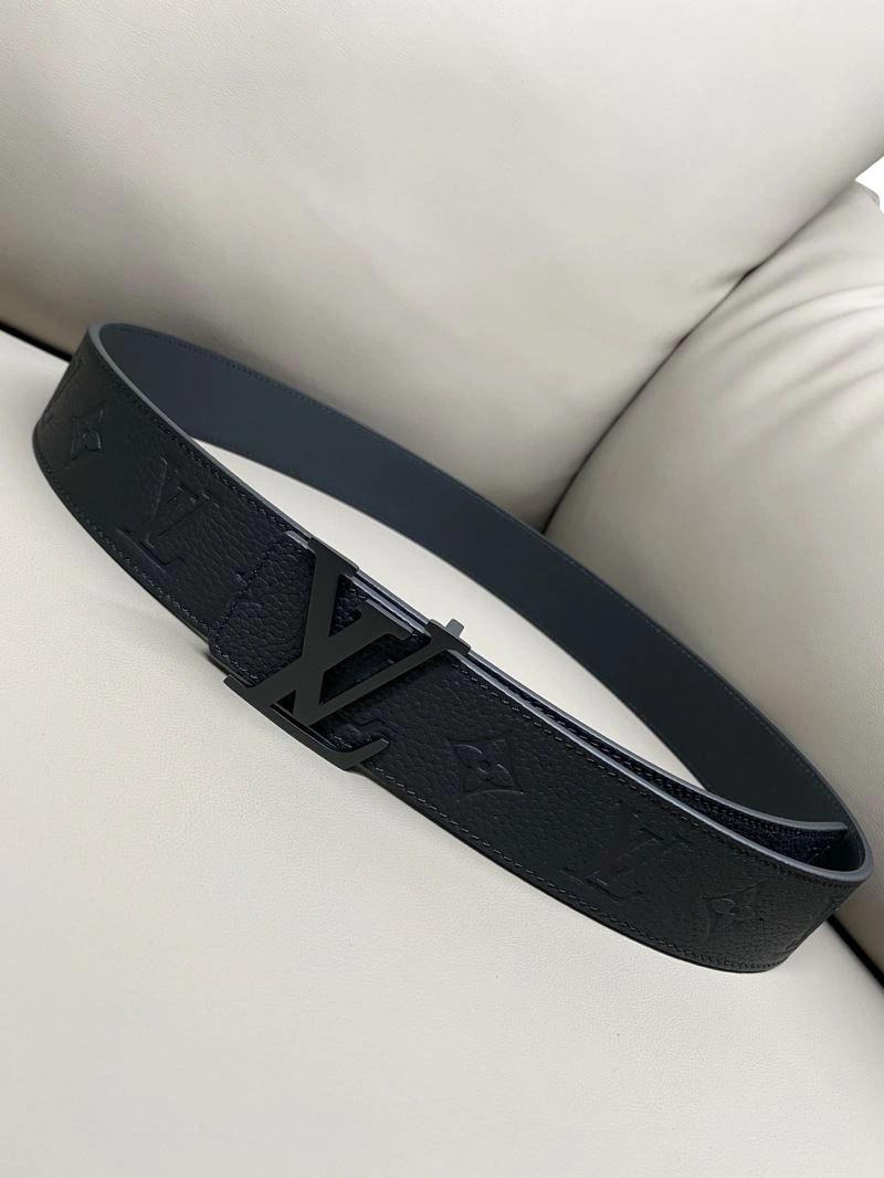 Louis Vuitton Belts Comfortable 301932