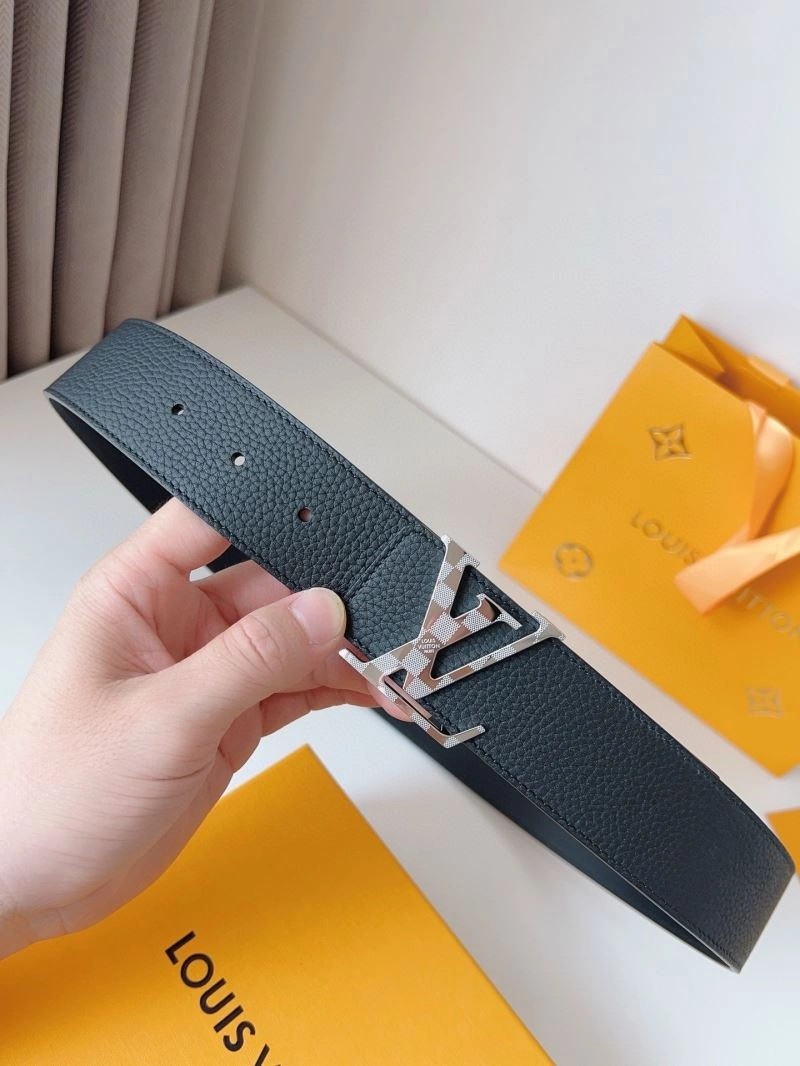 Minimalist Louis Vuitton Belts 301892