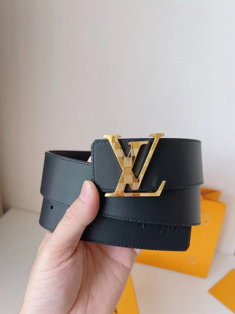 Compact Louis Vuitton Belts 301877