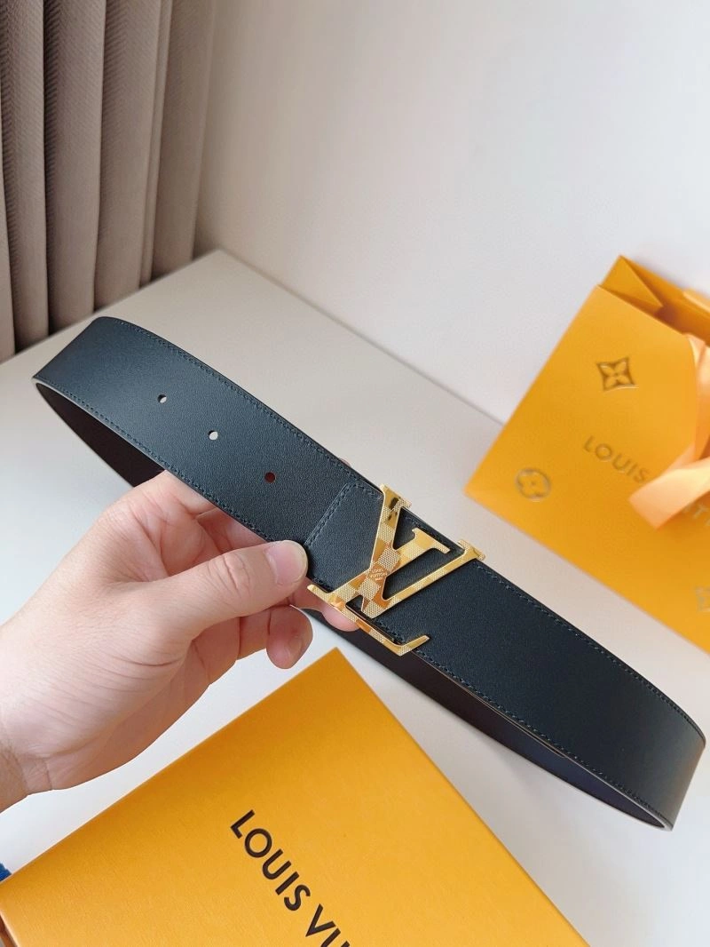 Compact Louis Vuitton Belts 301877