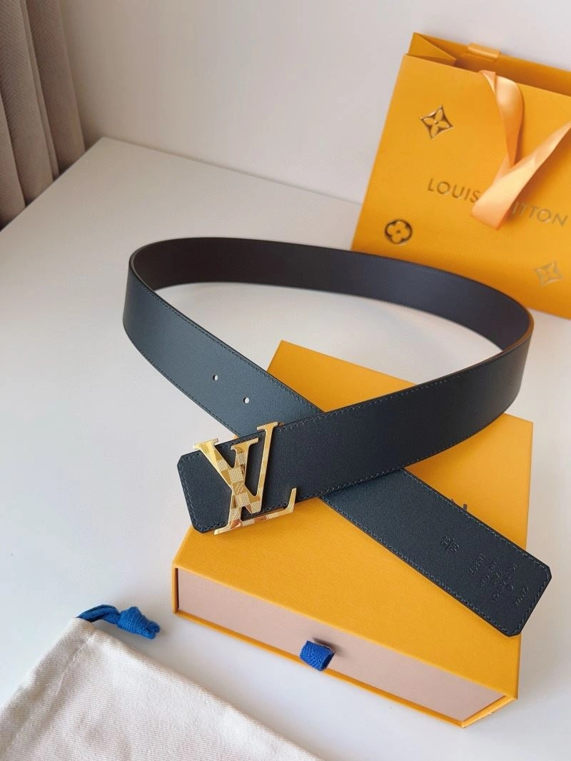 Compact Louis Vuitton Belts 301877