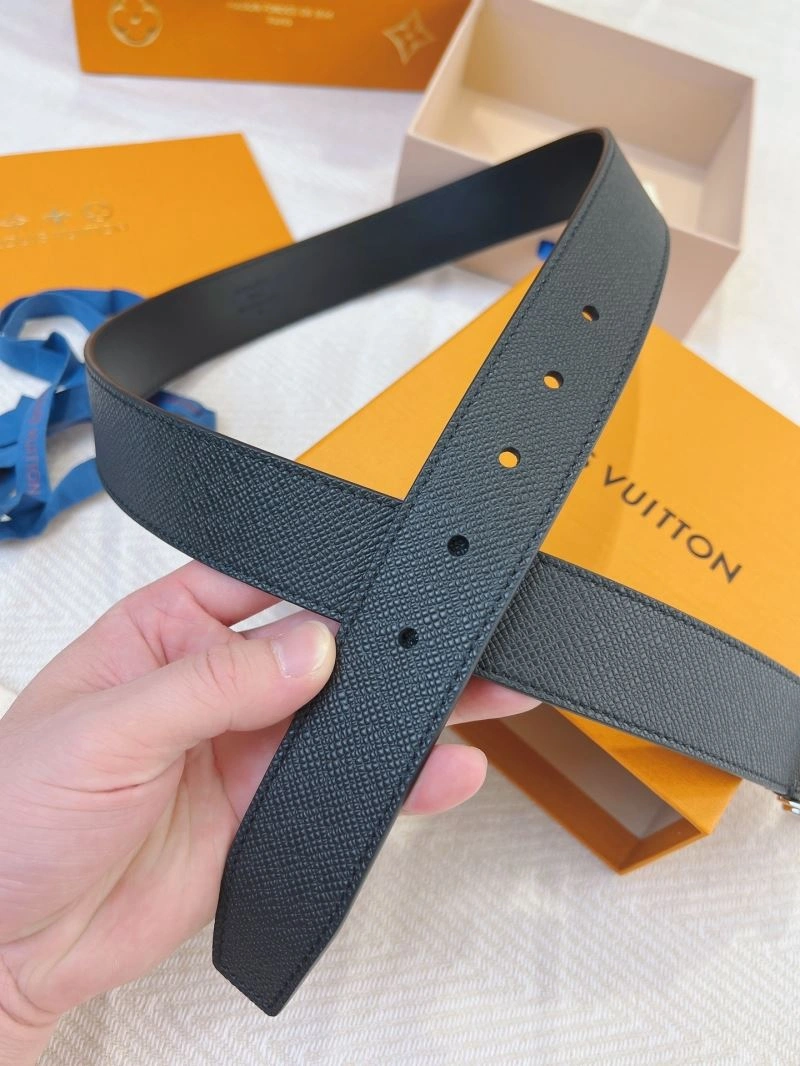Stretchable Louis Vuitton Belts 301888