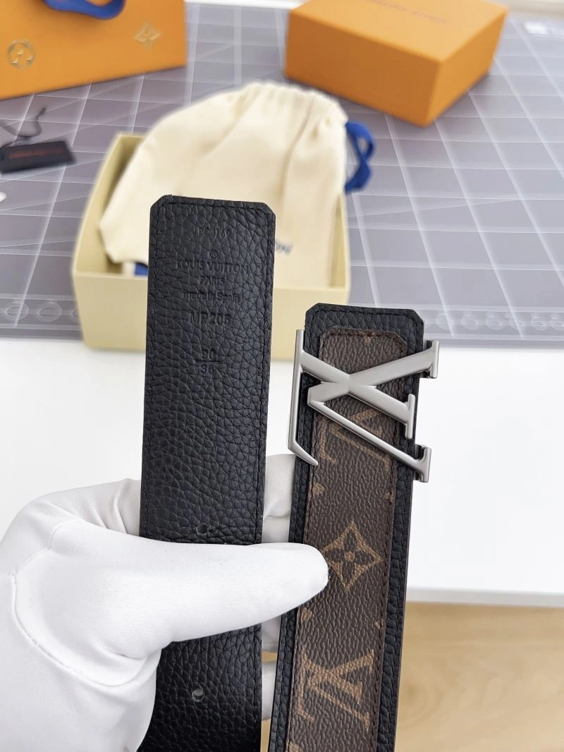 Louis Vuitton Belts TravelReady 301881