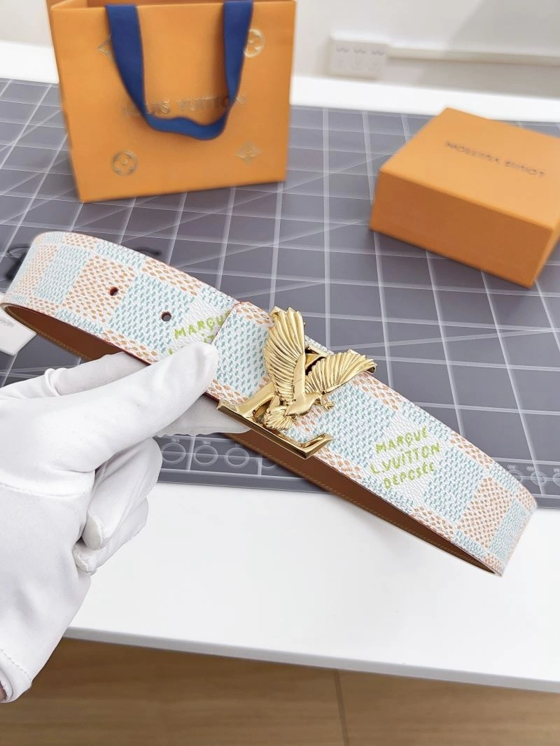 Versatile Louis Vuitton Belts 301880