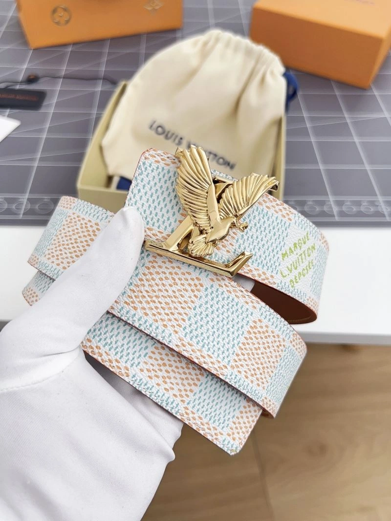 Versatile Louis Vuitton Belts 301880