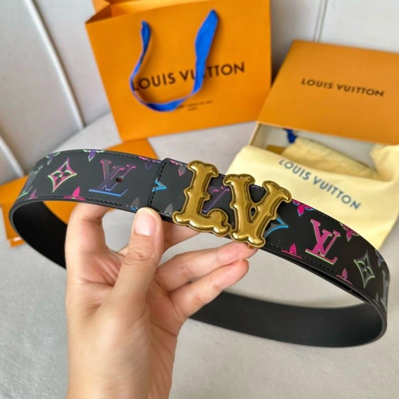 Louis Vuitton Belts Trendy 301858