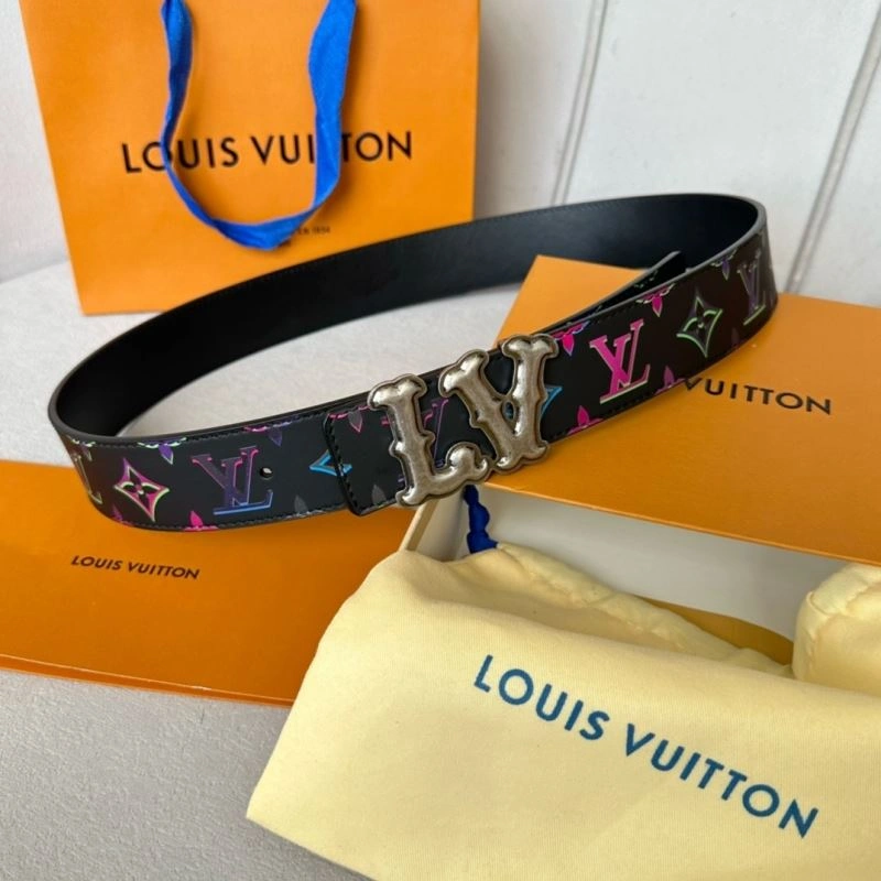 Louis Vuitton Belts Durable 301859