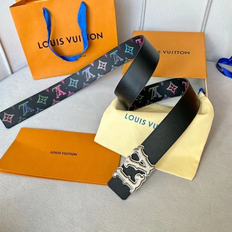 Louis Vuitton Belts Durable 301859
