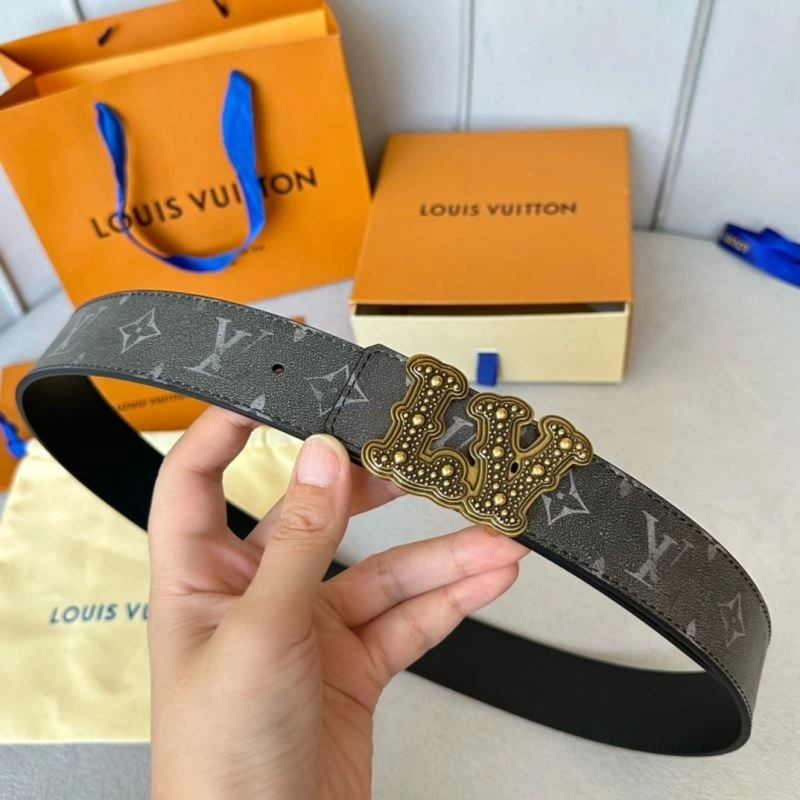 Sophisticated Louis Vuitton Belts 301821