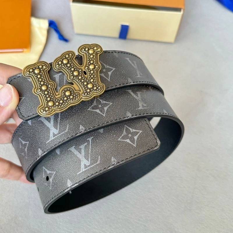 Sophisticated Louis Vuitton Belts 301821