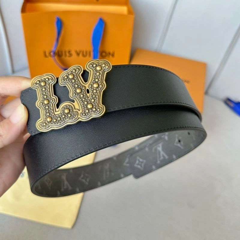 Sophisticated Louis Vuitton Belts 301821