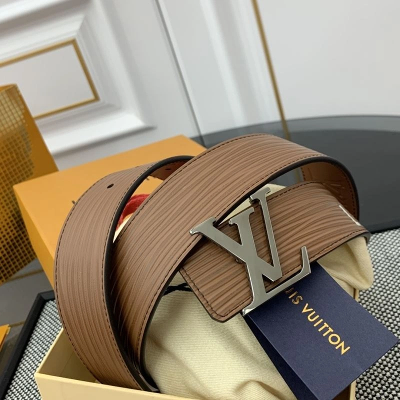 Versatile Louis Vuitton Belts 301850