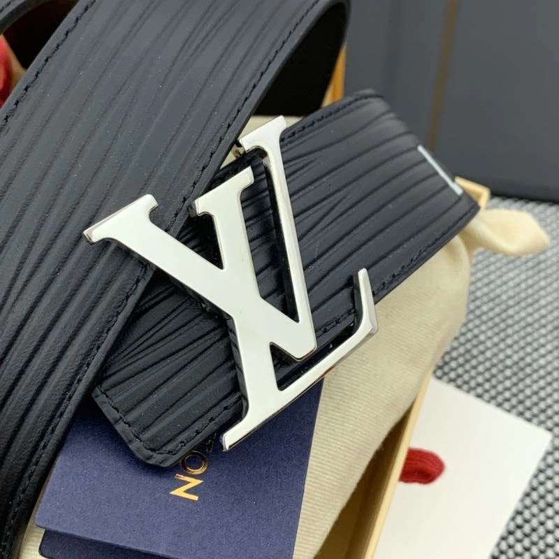 Breathable Louis Vuitton Belts 301835