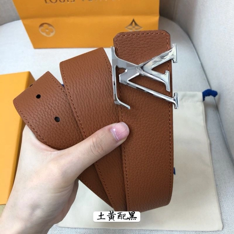 Versatile Louis Vuitton Belts 301842