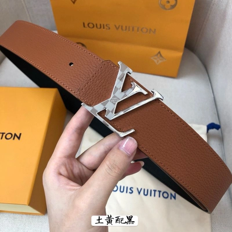 Versatile Louis Vuitton Belts 301842