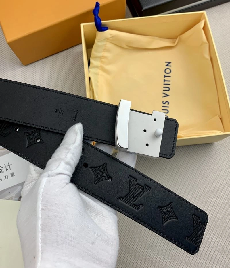 Louis Vuitton Belts Fashionable 301837