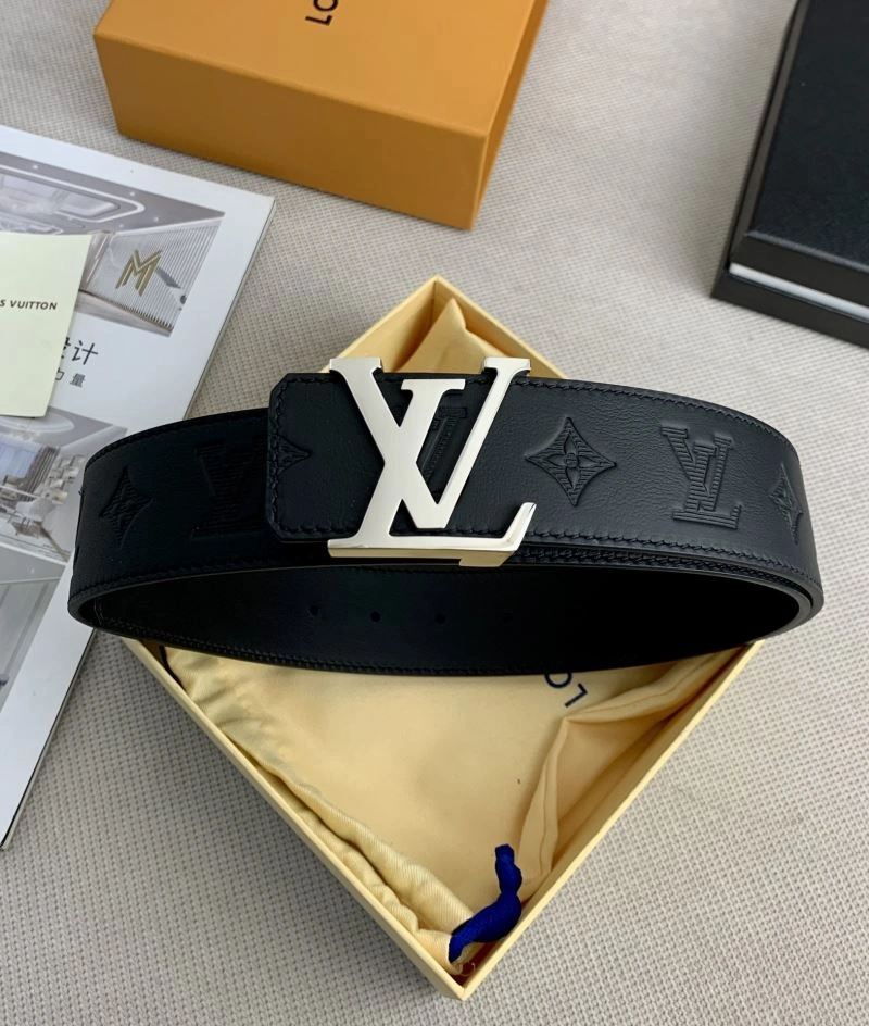 Louis Vuitton Belts Fashionable 301837