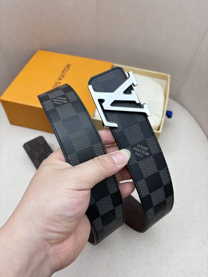 WellDesigned Louis Vuitton Belts 301786